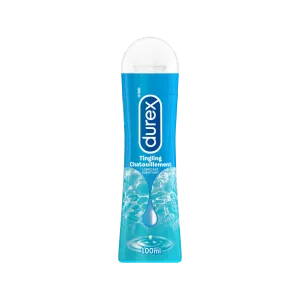 Durex Play tingling lube in a blue 100 mL bottle./FR Lubrifiant Durex Play Chatouillement dans une bouteille bleue de 100 ml.